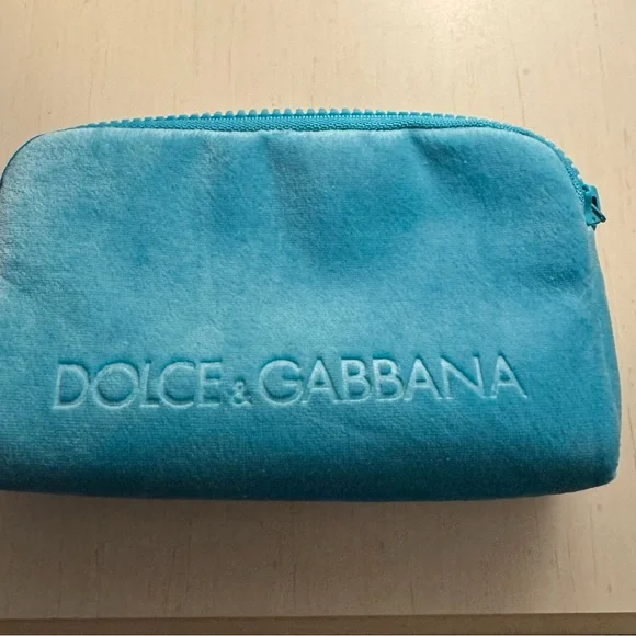 Dolce & Gabbana Black Square Sunglasses - Picture 3 of 5